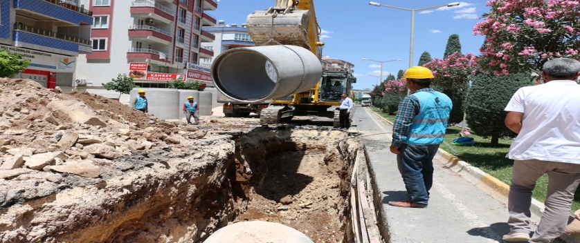 ŞUSKİ ALT YAPI ÇALIŞMALARINDA ATAĞA GEÇTİ